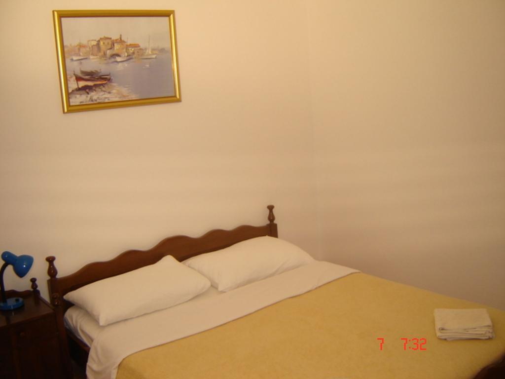 Apartments "Villa Mungos" Sobra Ruang foto